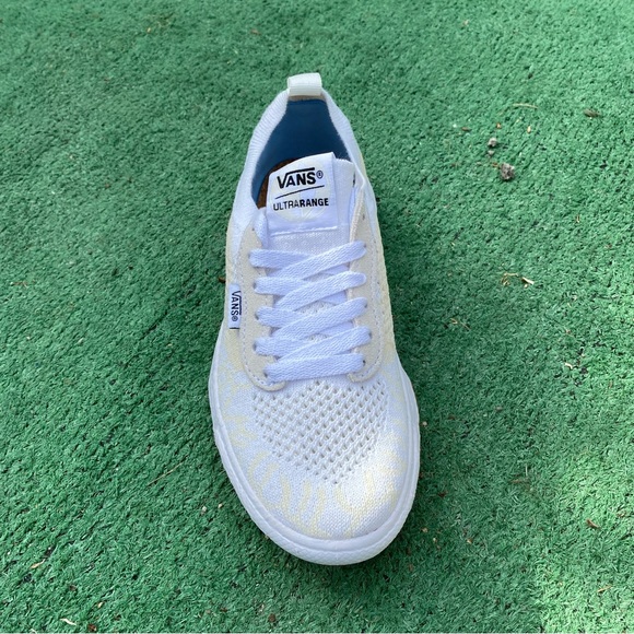 Vans UltraRange VR3 Skate Shoes Sneakers True White VN0A4BXBW00 WOMEN SZ 5 US - Picture 2 of 8